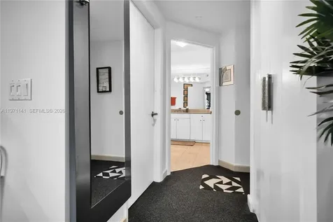 4775 Collins Avenue Miami Beach FL 33140