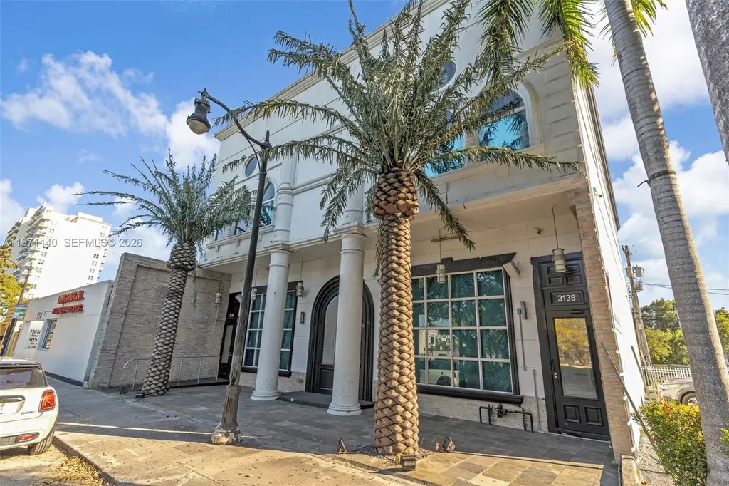 3138 Coral Way Miami FL 33145