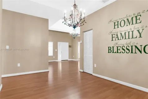 2875 NE 4th Street Homestead FL 33033