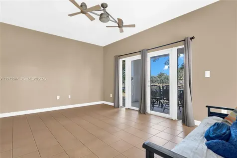 2875 NE 4th Street Homestead FL 33033