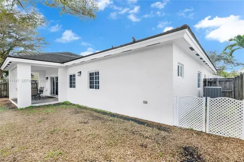 2875 NE 4th Street Homestead FL 33033