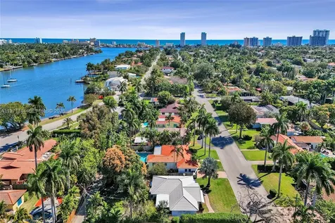 1235 Jefferson Street Hollywood FL 33019