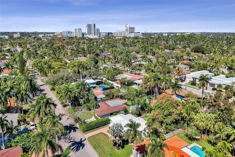 1235 Jefferson Street Hollywood FL 33019