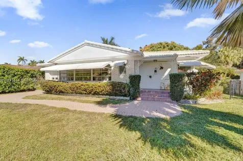 1235 Jefferson Street Hollywood FL 33019