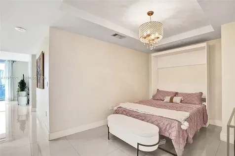 45 SW 9th Street Miami FL 33130