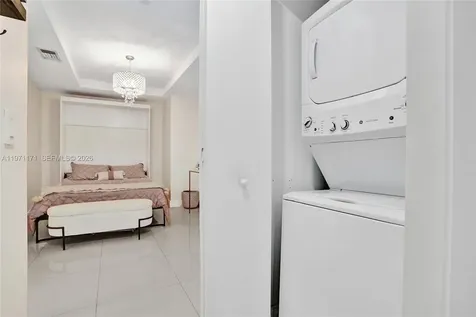 45 SW 9th Street Miami FL 33130