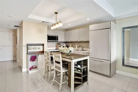 45 SW 9th Street Miami FL 33130