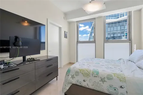17001 Collins Avenue Sunny Isles Beach FL 33160