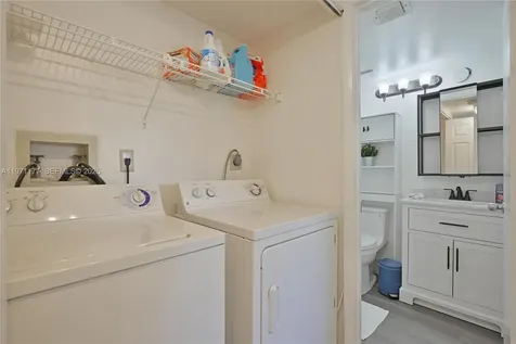 7531 NW 79th Avenue Tamarac FL 33321