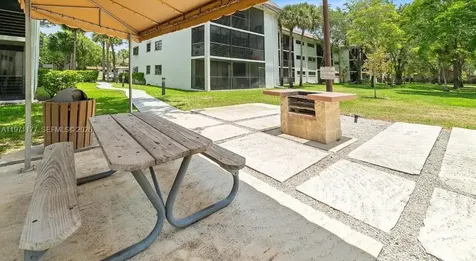 7531 NW 79th Avenue Tamarac FL 33321