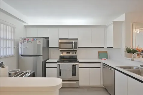 7531 NW 79th Avenue Tamarac FL 33321