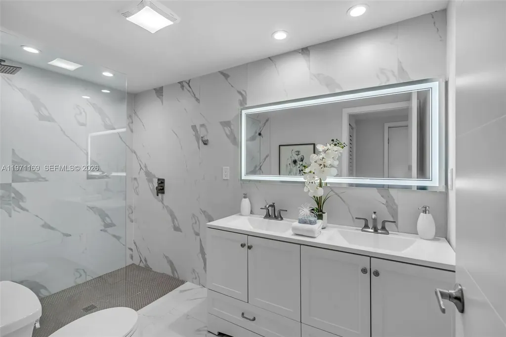 465 NW 11th Street Boca Raton FL 33432