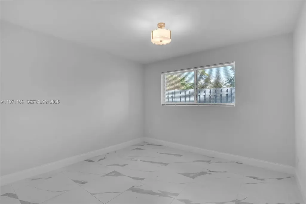 465 NW 11th Street Boca Raton FL 33432