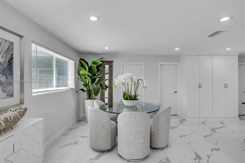 465 NW 11th Street Boca Raton FL 33432