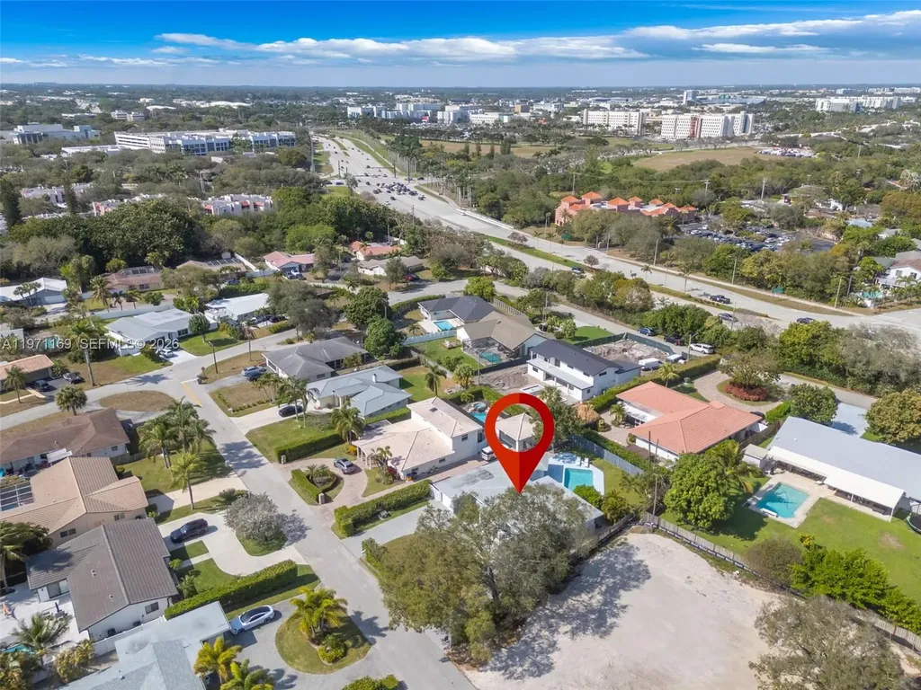 465 NW 11th Street Boca Raton FL 33432