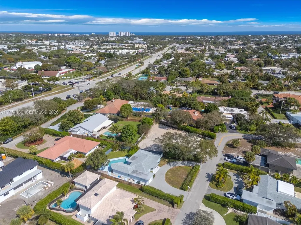 465 NW 11th Street Boca Raton FL 33432
