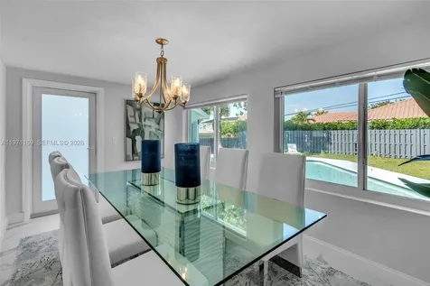 465 NW 11th Street Boca Raton FL 33432