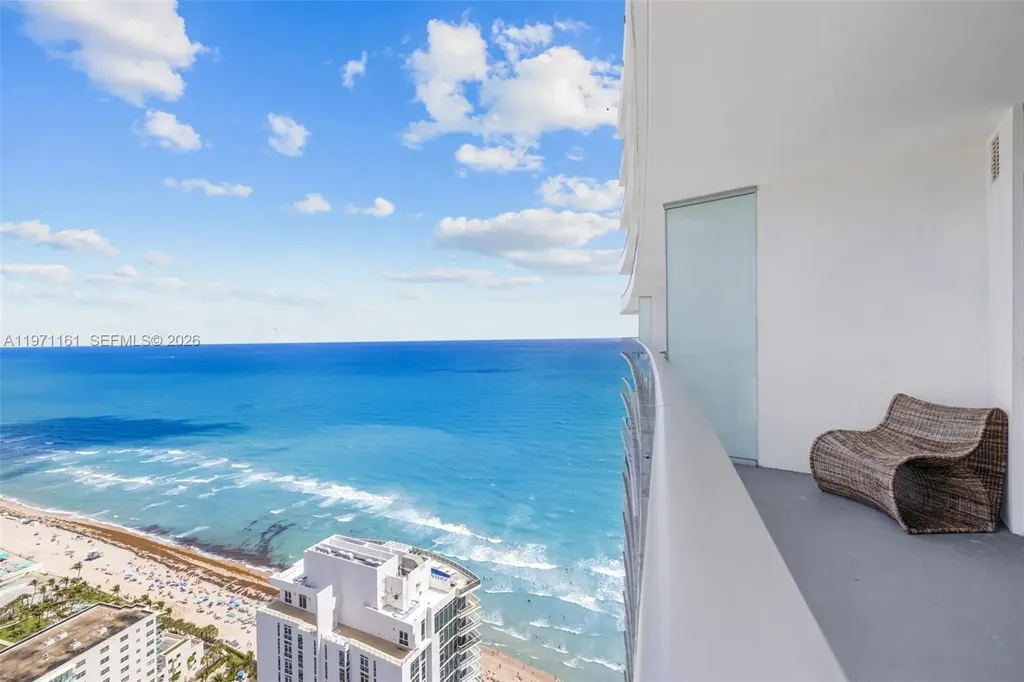 4111 S Ocean Drive Hollywood FL 33019