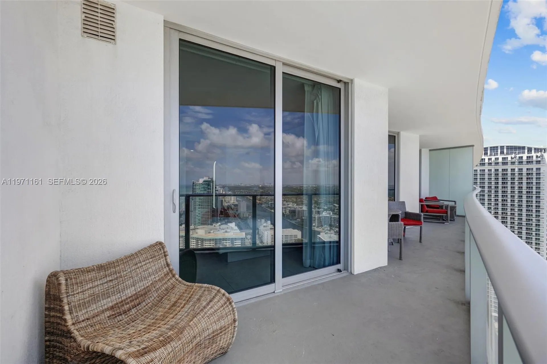 4111 S Ocean Drive Hollywood FL 33019