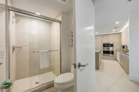 4111 S Ocean Drive Hollywood FL 33019