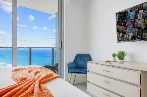 4111 S Ocean Drive Hollywood FL 33019