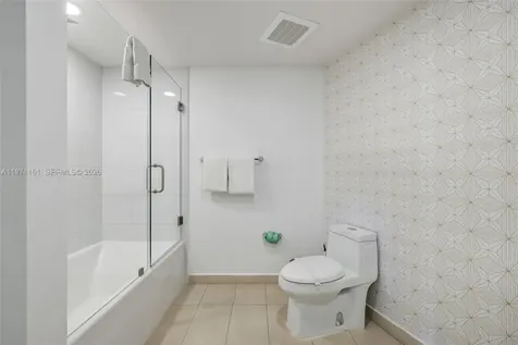 4111 S Ocean Drive Hollywood FL 33019