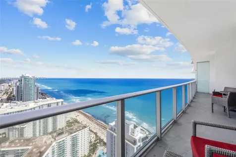 4111 S Ocean Drive Hollywood FL 33019