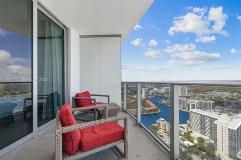 4111 S Ocean Drive Hollywood FL 33019