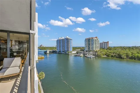 936 Intracoastal Drive Fort Lauderdale FL 33304
