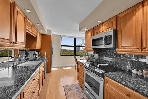 936 Intracoastal Drive Fort Lauderdale FL 33304