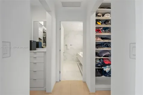 801 S Pointe Drive Miami Beach FL 33139