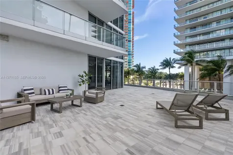 801 S Pointe Drive Miami Beach FL 33139