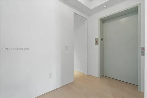 801 S Pointe Drive Miami Beach FL 33139