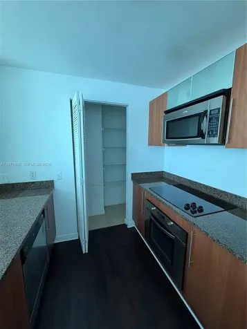 300 S Biscayne Boulevard Miami FL 33131
