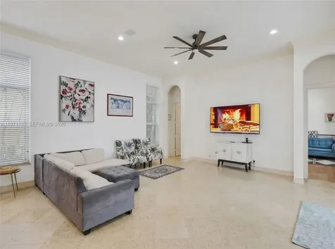 17642 Middlebrook Way Boca Raton FL 33496