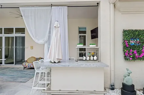 17642 Middlebrook Way Boca Raton FL 33496