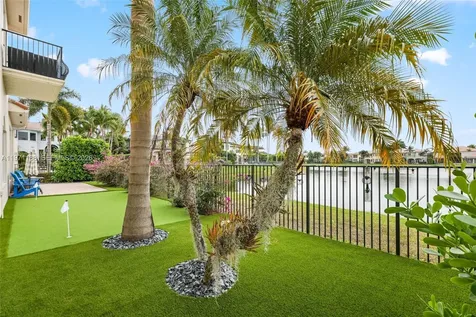 17642 Middlebrook Way Boca Raton FL 33496