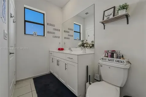 10009 SW 228th Terrace Miami FL 33190
