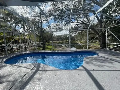 10442 NW 60th Place Parkland FL 33076