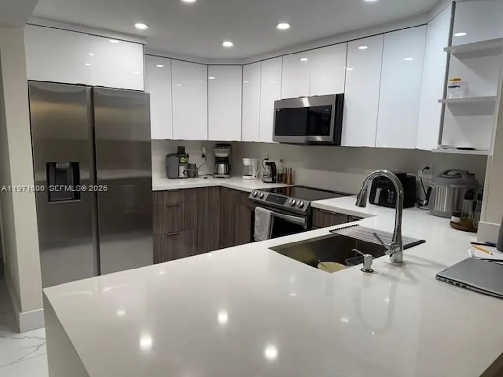 740 S Federal Highway Pompano Beach FL 33062