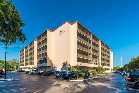 740 S Federal Highway Pompano Beach FL 33062