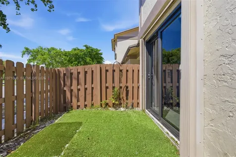 2950 NW 106th Avenue Sunrise FL 33322