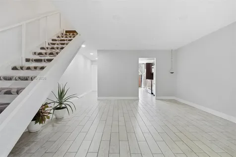 2950 NW 106th Avenue Sunrise FL 33322