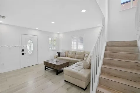 13758 SW 160th Terrace Miami FL 33177