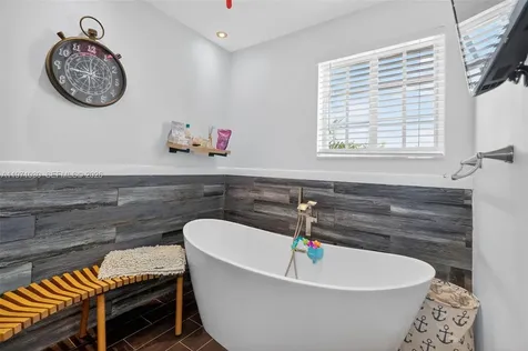 13758 SW 160th Terrace Miami FL 33177