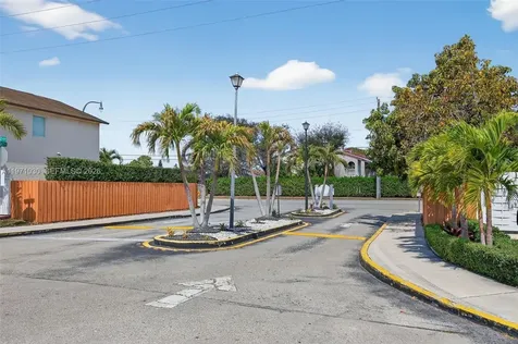 13758 SW 160th Terrace Miami FL 33177