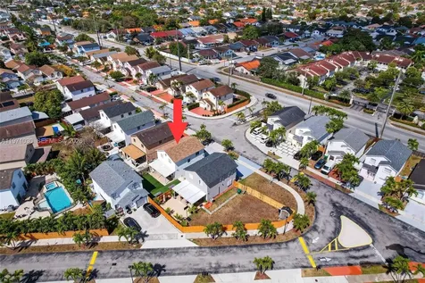 13758 SW 160th Terrace Miami FL 33177