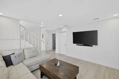 13758 SW 160th Terrace Miami FL 33177