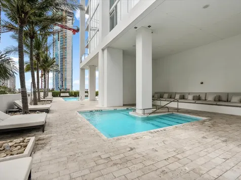 1040 Biscayne Boulevard Miami FL 33132