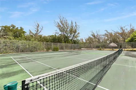 17075 Overseas Highway Sugarloaf FL 33042
